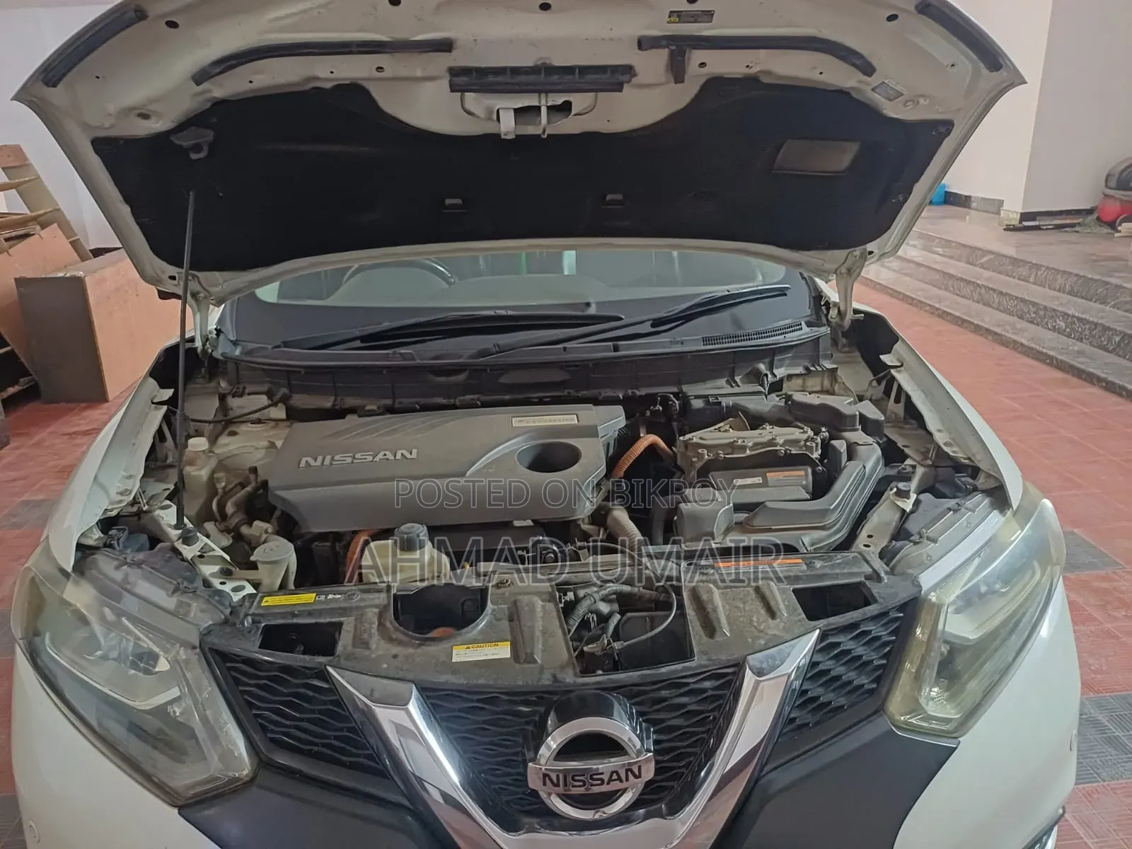 Nissan X-Trail 2.0 Hybrid Front-Wheel Drive 2016 Pearl