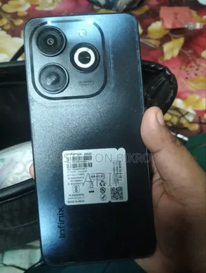 ইনফিনিক্স স্মার্ট ৮ ৬৪ জিবি ব্ল্যাক
