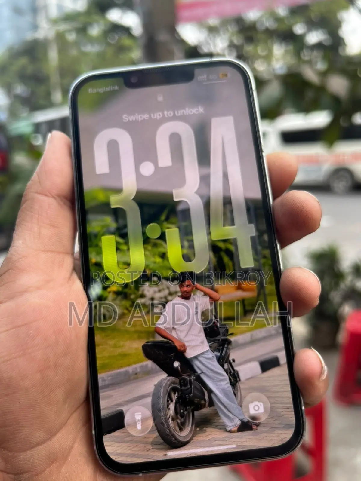 অ্যাপল আইফোন ১৩ প্রো ১২৮ জিবি হোয়াইট