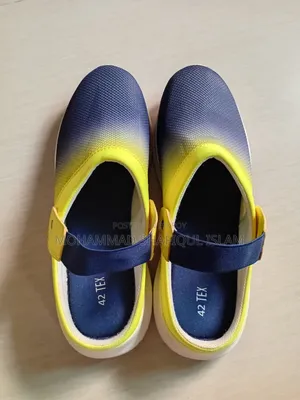 Casual Slip-on Footwear
Design Sporty, Lightweight