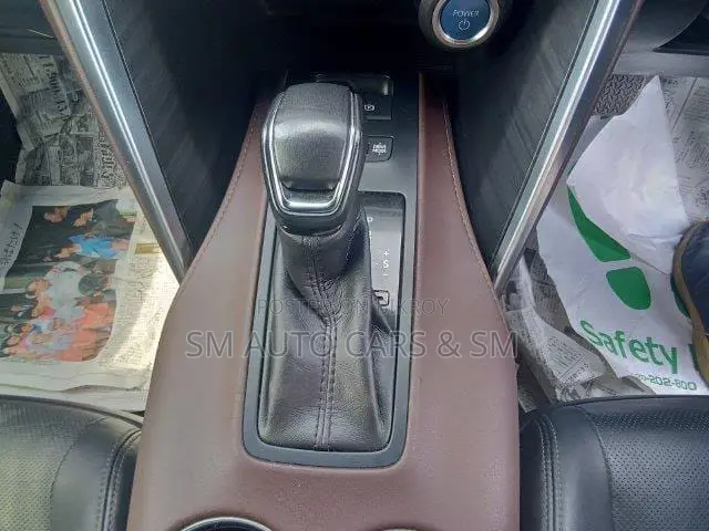 Toyota Harrier 2.5 Hybrid 2021 Black