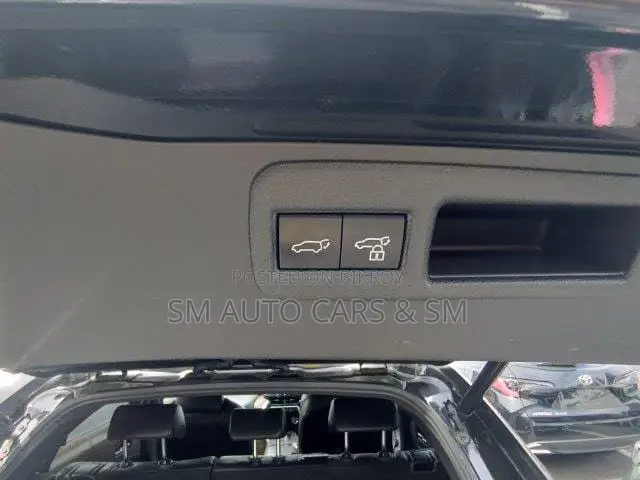 Toyota Harrier 2.5 Hybrid 2021 Black