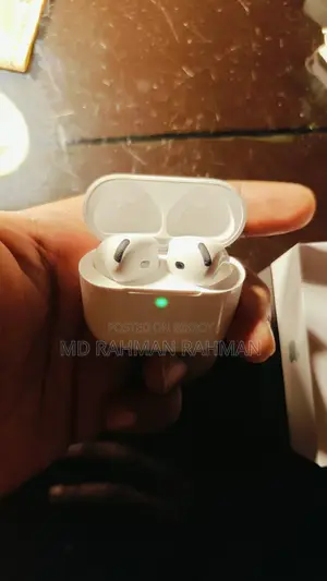 এয়ারপডস ৪ হেডফোন