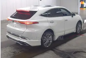 Toyota Harrier 2021 Pearl