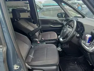 Toyota Voxy Hybrid S-G 2WD 7-Seater 2023 Gray