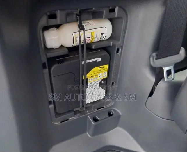 Toyota Voxy Hybrid S-G 2WD 7-Seater 2023 Gray