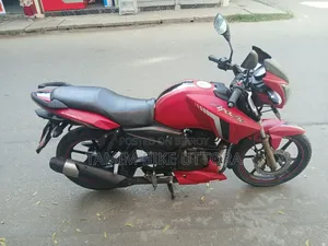 টিভিএস আপাচে আরটিআর ১৬০ টুভি রিফ্রেশ এক্স-কানেক্ট ২০১৮ লাল