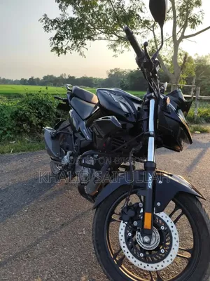 Hero Xtreme 125R 2025 Black