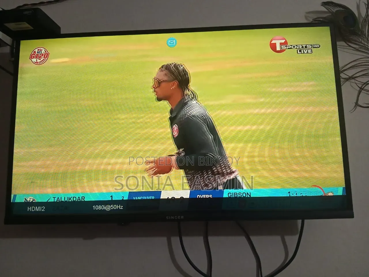 Singer 32 Inch TV