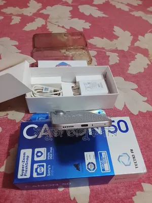 টেকনো ক্যামন ৫০ ২৫৬ জিবি