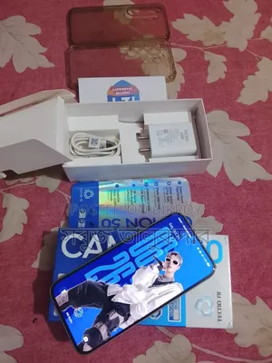 টেকনো ক্যামন ৫০ ২৫৬ জিবি