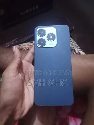 Realme C63 128 GB Blue