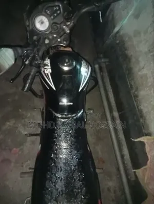 টিভিএস মেট্রো ২০১৮ কালো