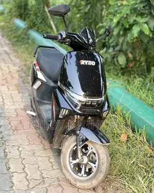 মোটরসাইকেল ২০২৬ কালো