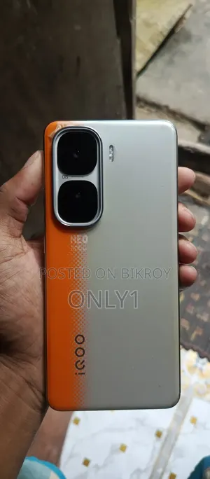 Vivo iQOO Neo10 256 GB Orange