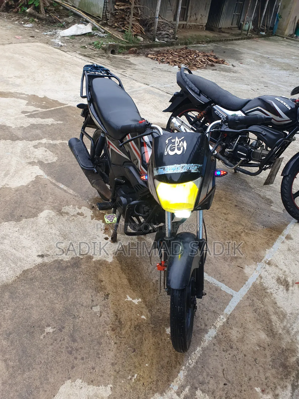 H Power Zaara-100 2017 Black