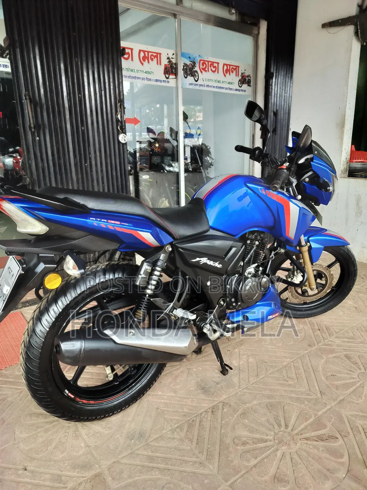 টিভিএস আপাচি আরটিআর ১৬০ টুভি ২০২২ নীল