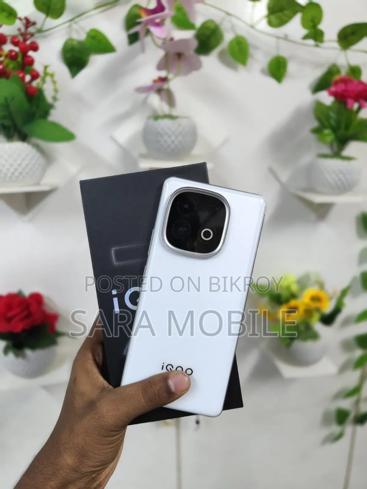 Vivo iQOO Z10 Turbo+ 256 GB সাদা