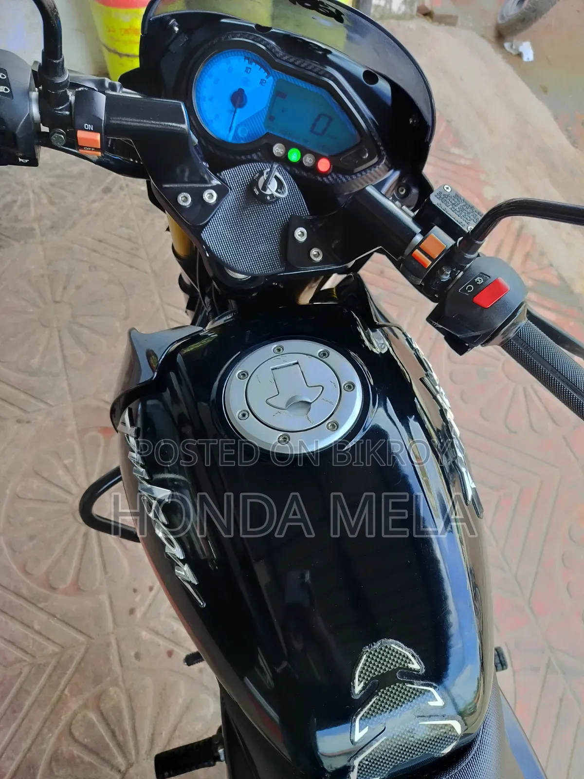 বাজাজ পালসার ১৫০ ২০২০ কালো