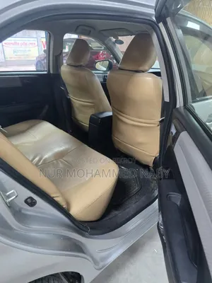 টয়োটা এক্সিও ২০১৩ কালো