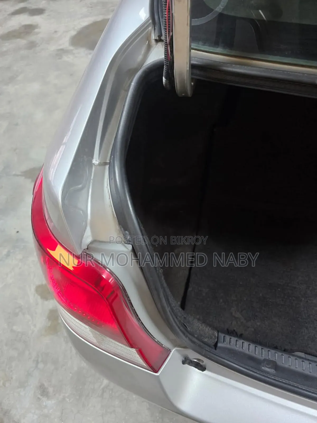 টয়োটা এক্সিও ২০১৩ কালো
