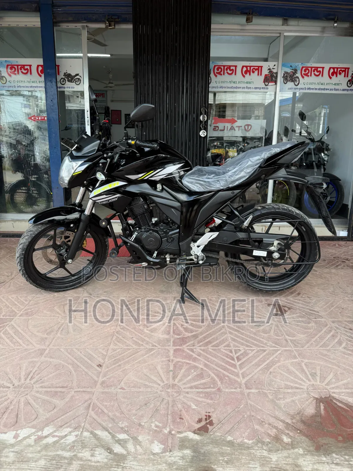 Suzuki Gixxer 2025 Black