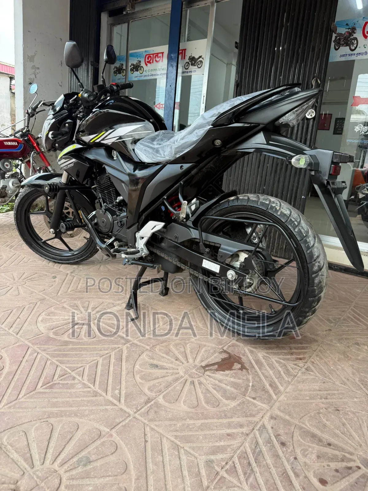 Suzuki Gixxer 2025 Black