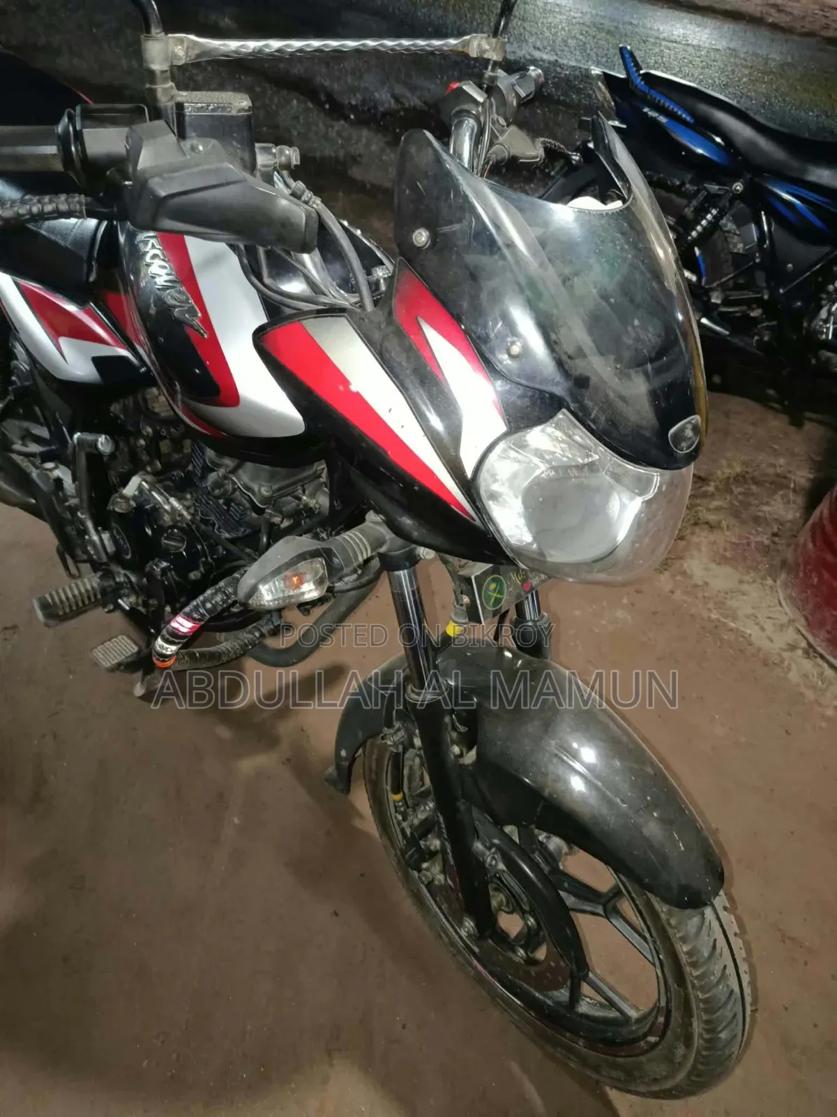 Bajaj Discover 125 2021 Red