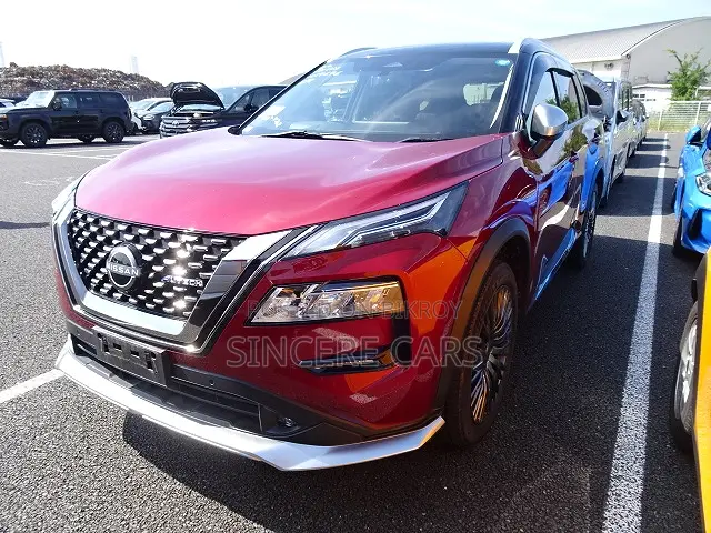 Nissan X-Trail 2023 Red