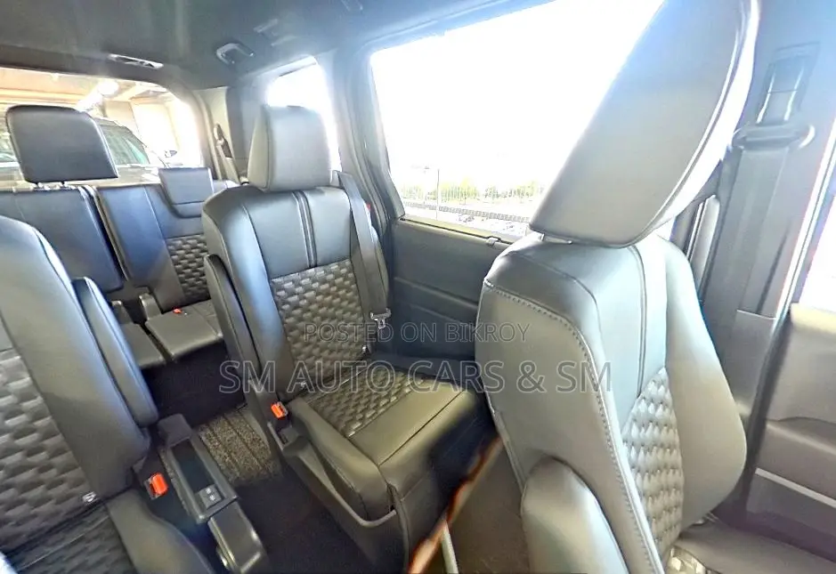 New Toyota Voxy Hybrid S-Z 2WD 7-Seater 2026 Black