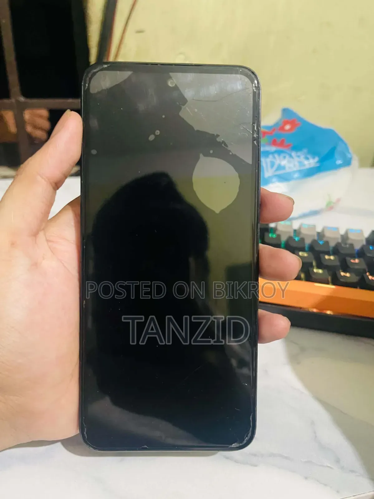 ইনফিনিক্স হট ৬০আই ২৫৬ জিবি ব্ল্যাক