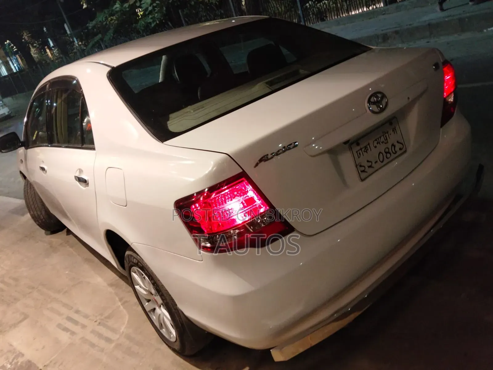 Toyota Axio 2011 White