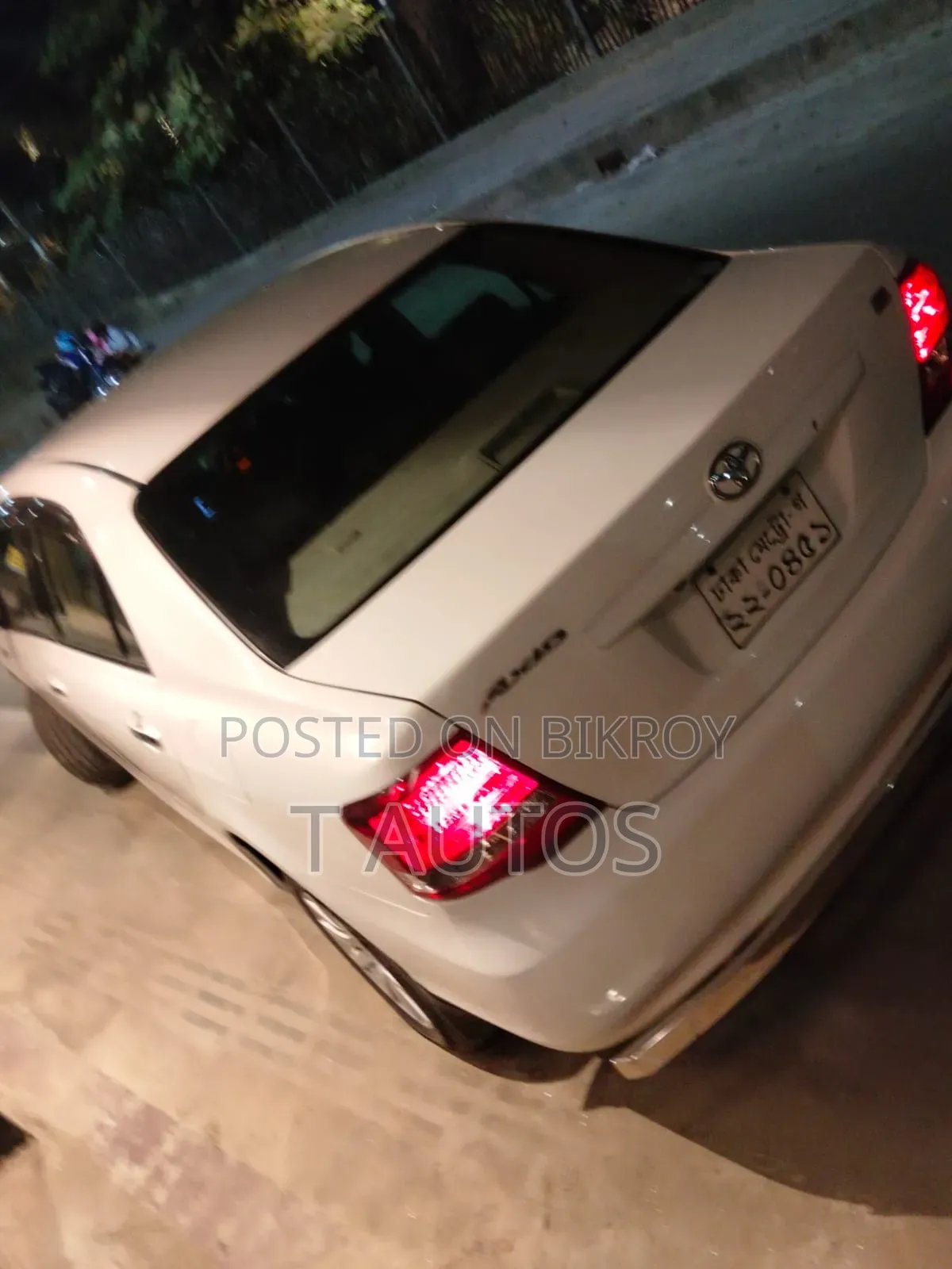 Toyota Axio 2011 White