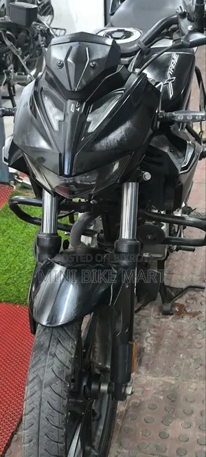 Hero Xtreme 125R 2025 Black
