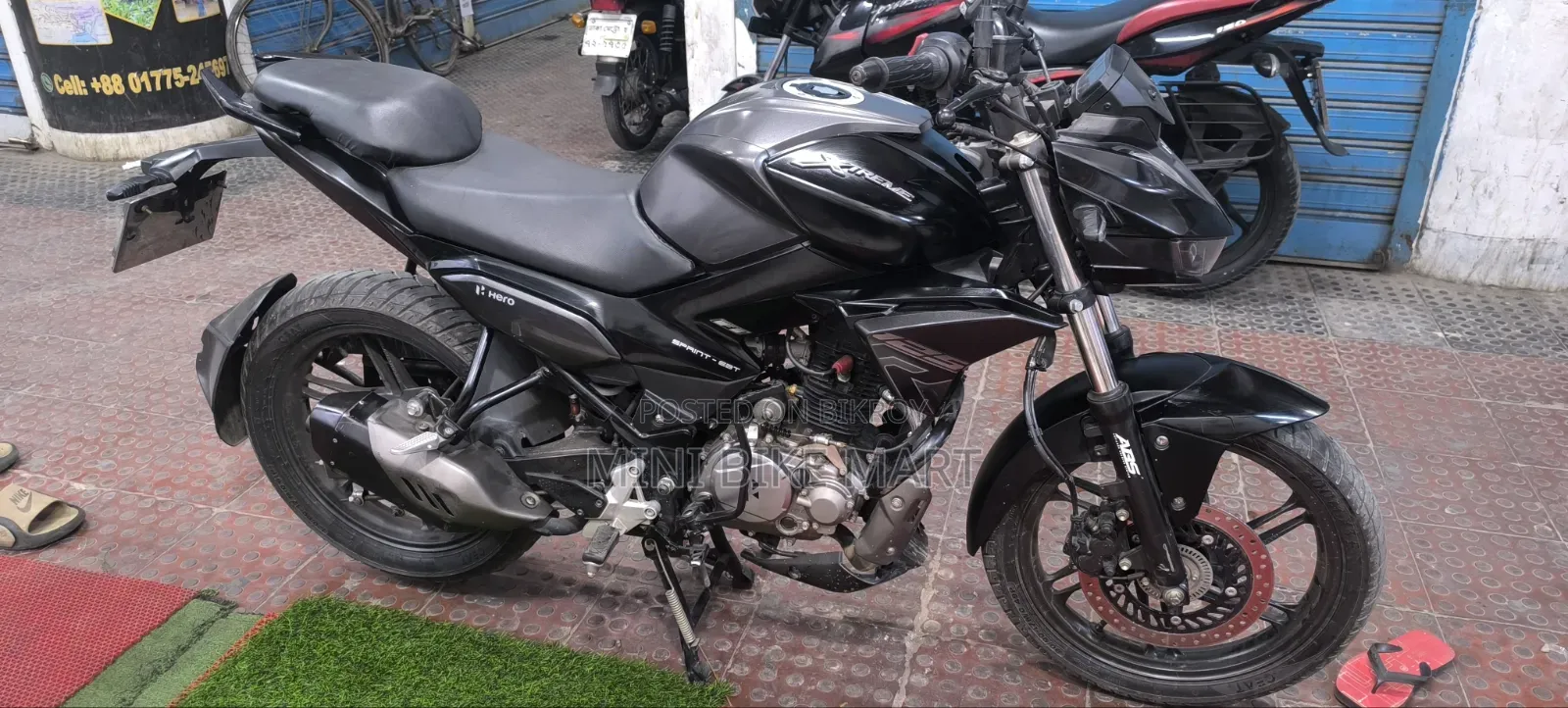 Hero Xtreme 125R 2025 Black