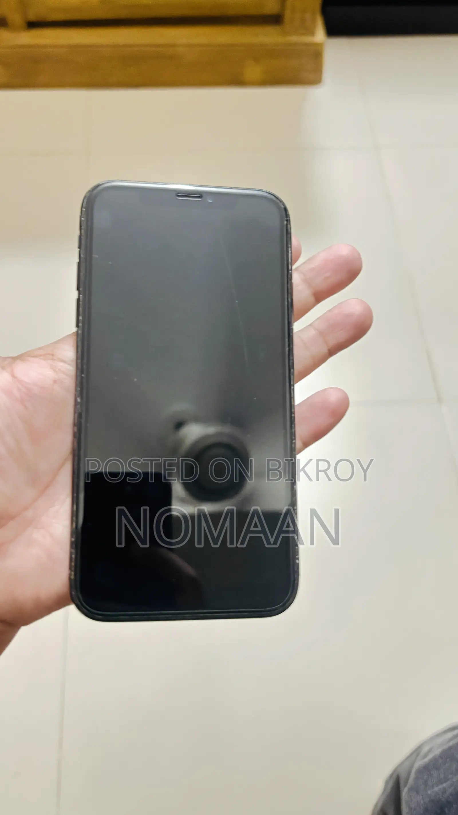 অ্যাপল আইফোন এক্সআর ৬৪ জিবি ব্ল্যাক