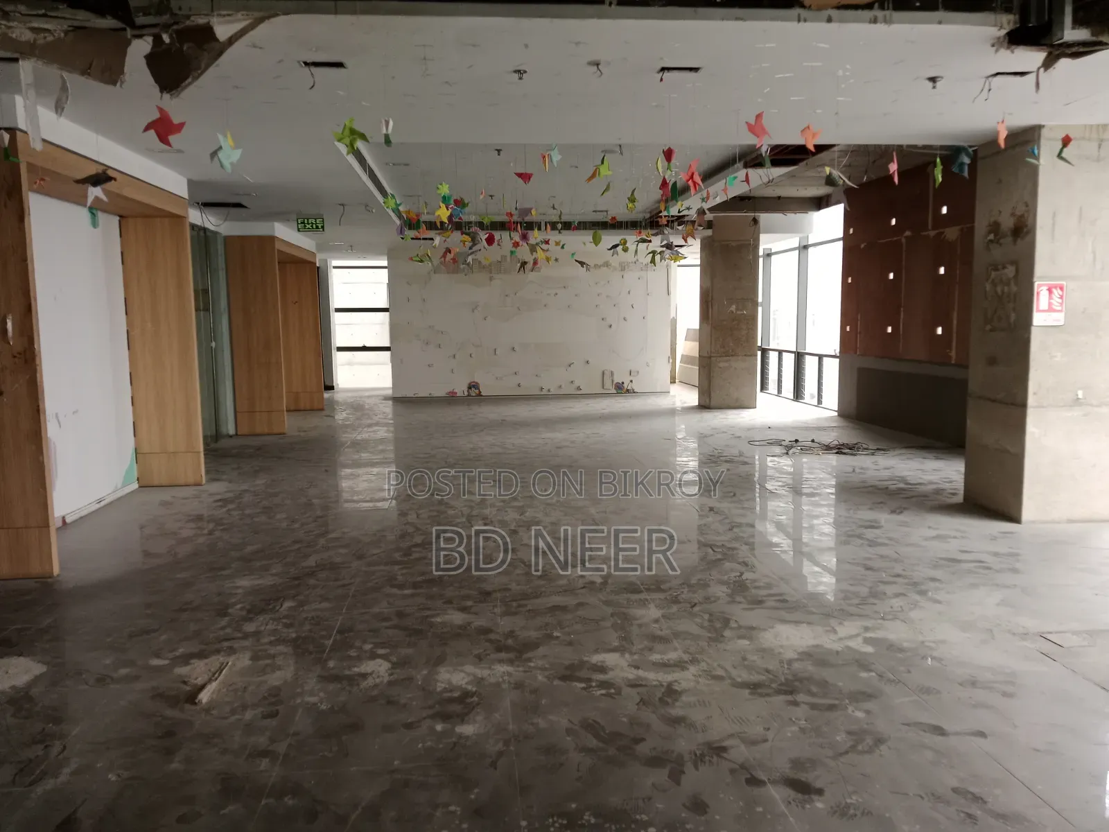Commercial 9600 SFT Office Space Available in Gulshan 1