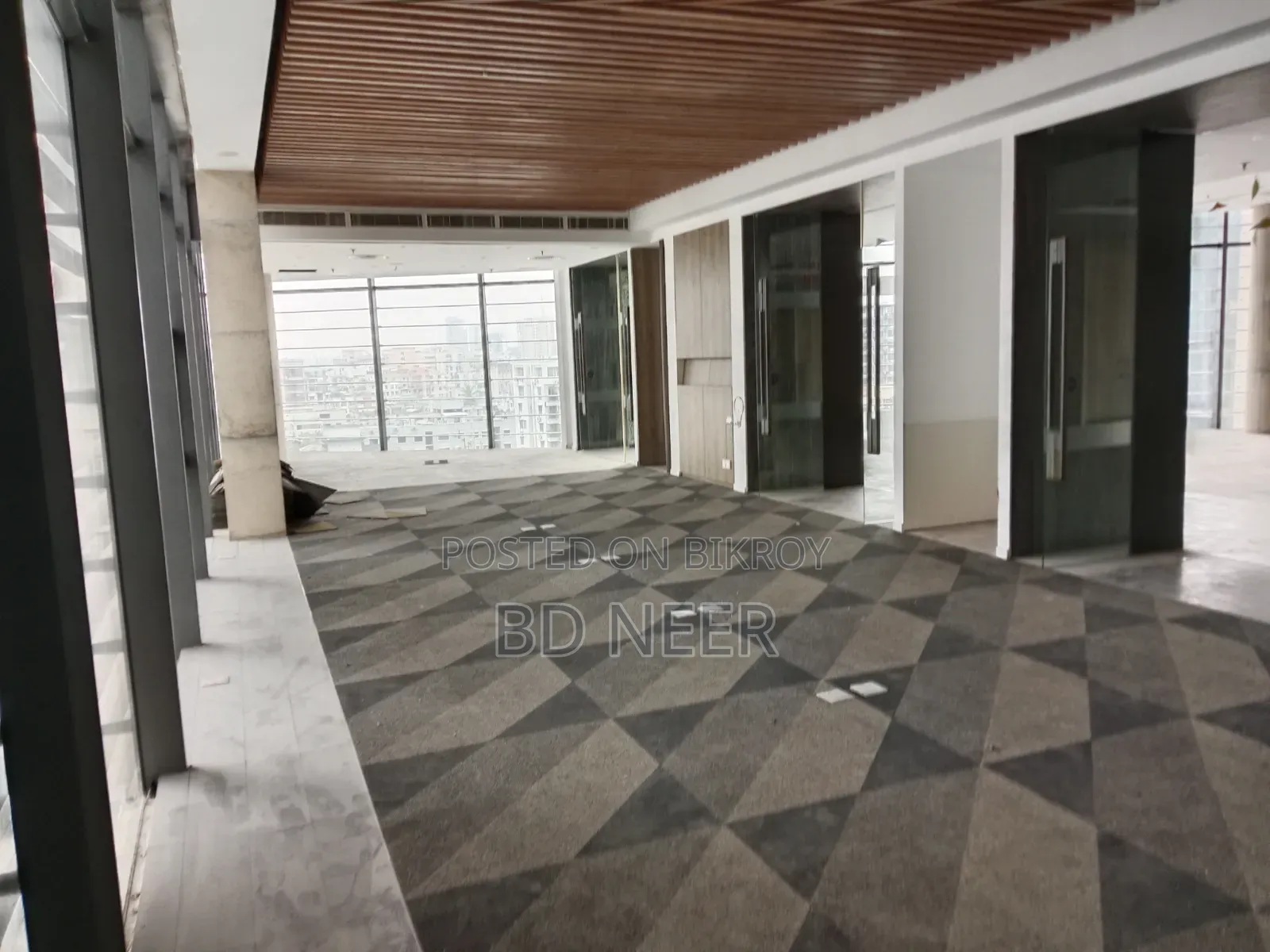Commercial 9600 SFT Office Space Available in Gulshan 1