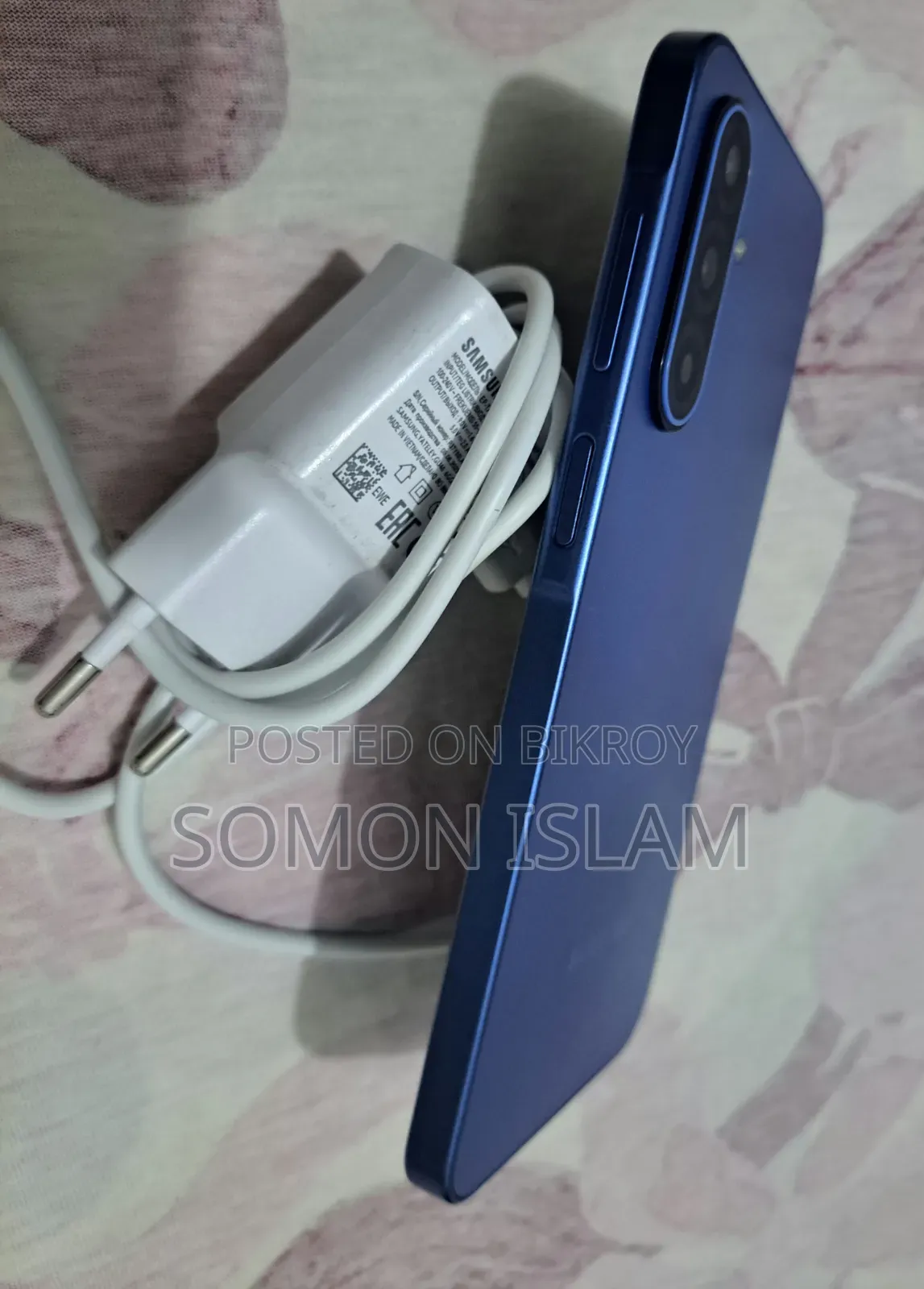 স্যামসাং গ্যালাক্সি এ১৭ ৫জি ২৫৬ জিবি নীল