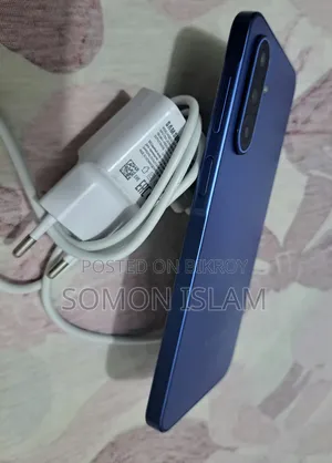 স্যামসাং গ্যালাক্সি এ১৭ ৫জি ২৫৬ জিবি নীল