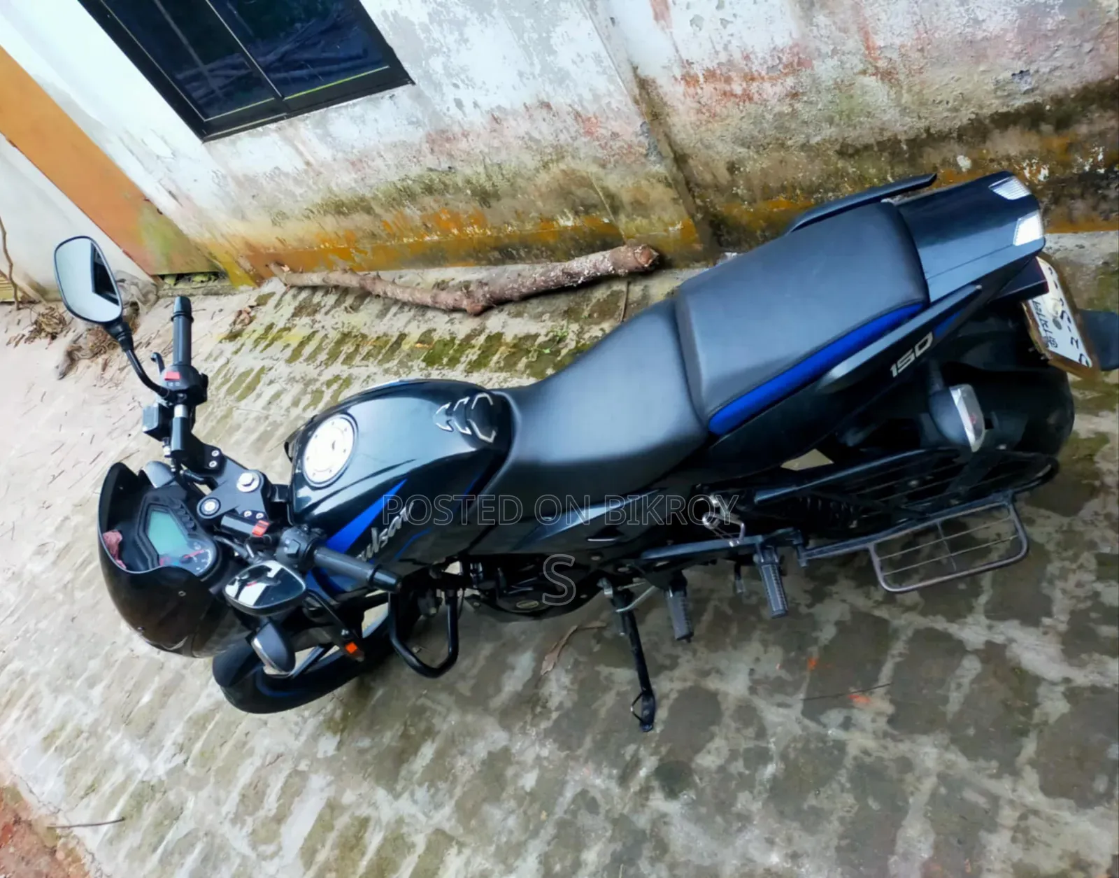 Bajaj Pulsar 150 2025 Blue