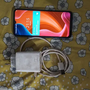 রিয়েলমি সি১১ ৩২ জিবি নীল