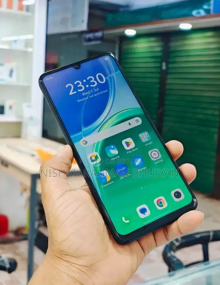 নতুন ভিভো ওয়াই০৫ ১২৮ জিবি ব্লু