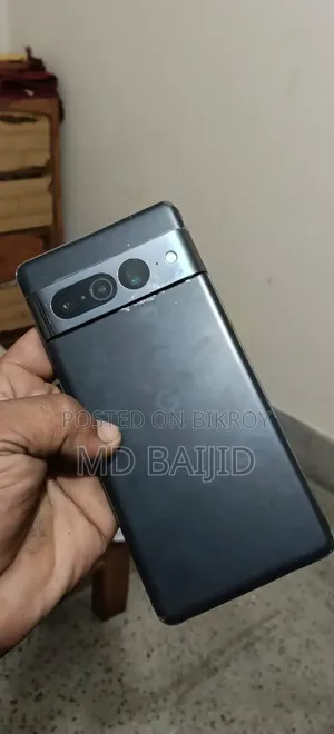মোবাইল ফোন ১২৮ জিবি কালো