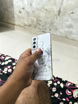 স্যামসাং গ্যালাক্সি এস২২ ৫জি ২৫৬ জিবি সাদা
