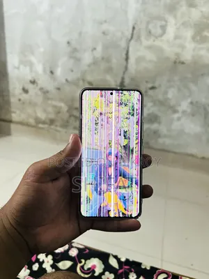 স্যামসাং গ্যালাক্সি এস২২ ৫জি ২৫৬ জিবি সাদা