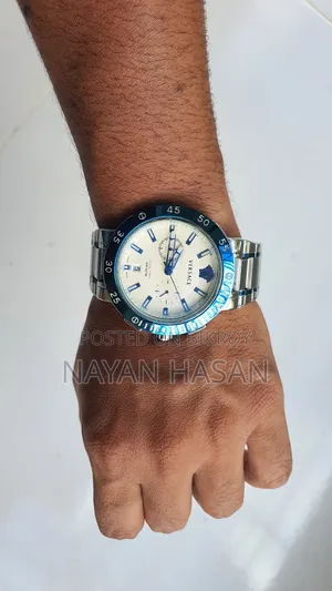 ভার্সাচি রিস্ট ওয়াচ