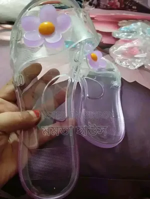 চায়না ইমপোর্টেড জেলি জুতা