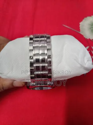 মেন প্রিমিয়াম ওয়াচ