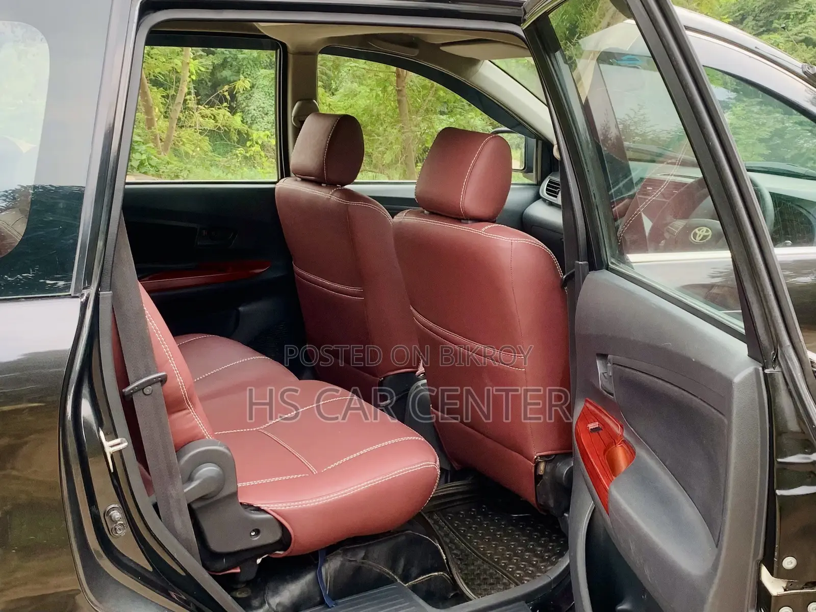 Toyota Avanza 2014 Black